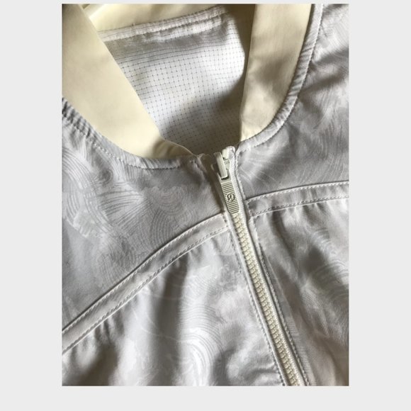 Lululemon Bomb Around Jacket *Reversible* (6) - Picture 7 of 7